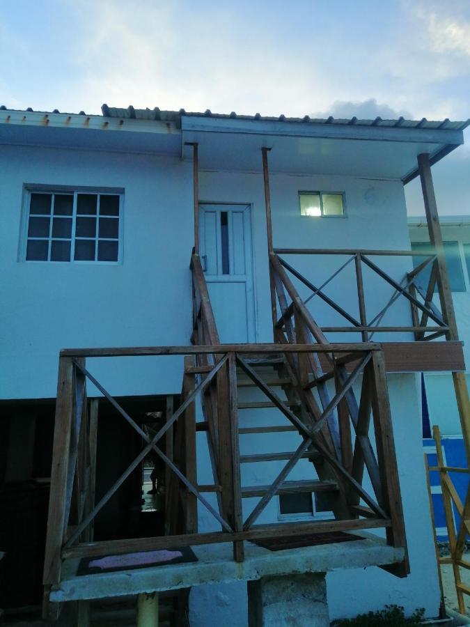 Miss Bassy'S Lodging Hotel San Andres  Exterior photo
